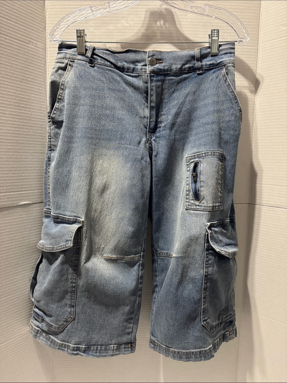 Cargo Jorts Capris